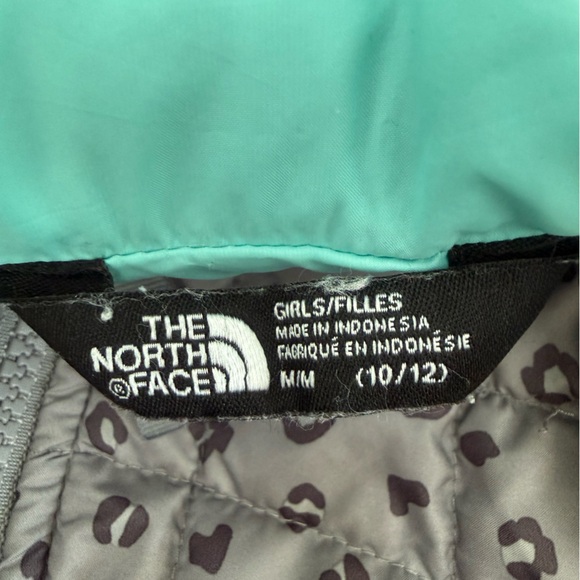 The North Face leopard Patterned Jacket - Picture 6 of 9